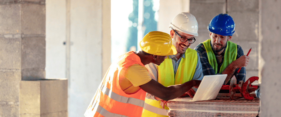 Asite_Blog_5_Ways_to_Step_Up_Your_Construction_Recruitment_Game_in_the_UK_construction_team
